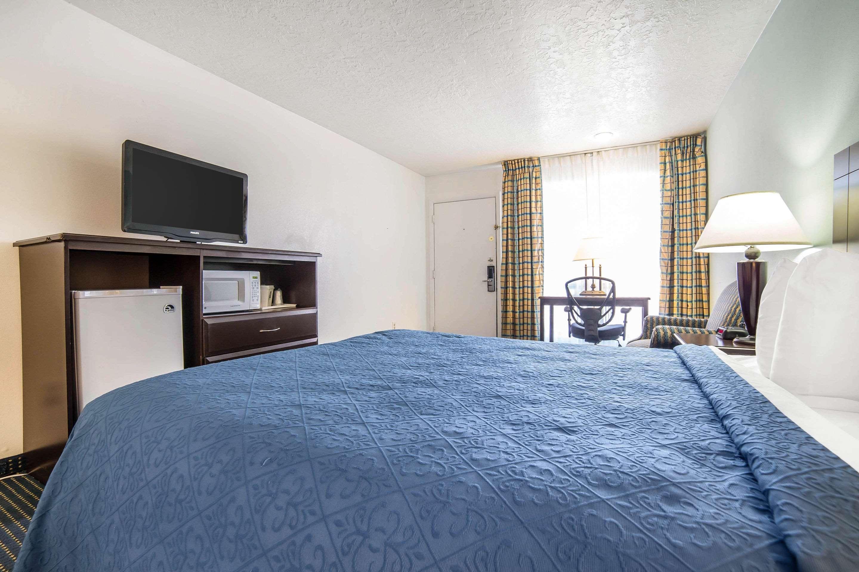 Quality Inn Rock Springs Exterior photo